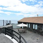 ファームステイ Casa Dos Botes - Whaleboat House Ter *