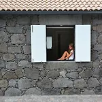 Farm stay Casa Dos Botes - Whaleboat House Ter *