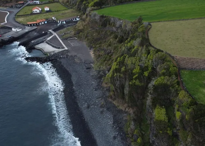 Κατάλυμα σε φάρμα Casa Dos Botes - Whaleboat House Ter