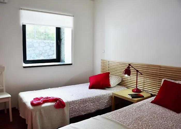 Gospodarstwo agroturystyczne Casa Dos Botes - Whaleboat House Ter *